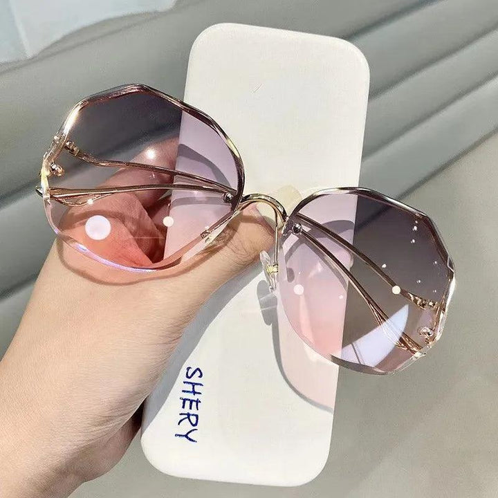 Sonnenbrille Damen Randlos Schmetterling | Verlauf Gold UV400 | Übergross Elegant Sommer
